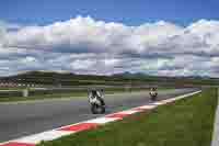 cadwell-no-limits-trackday;cadwell-park;cadwell-park-photographs;cadwell-trackday-photographs;enduro-digital-images;event-digital-images;eventdigitalimages;navarra;no-limits-trackdays;peter-wileman-photography;racing-digital-images;trackday-digital-images;trackday-photos